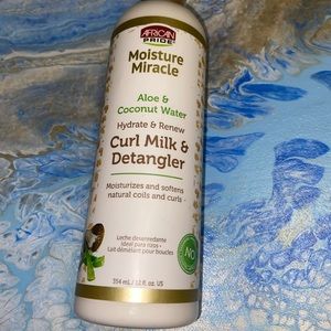 Moisture Miracle Hydrate & Renew